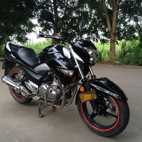 出摩旅利器 铃木骊驰 GW250