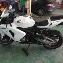 广州佛山出售川崎05ZX-10R和05CBR600F5