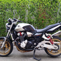 广州番禺代友出售08年本田CB1300