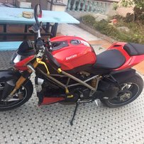 惠州石湾出售杜卡迪1100s