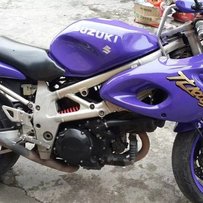 出售一台精神的铃木TL1000S