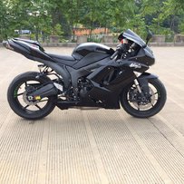 代友出售精神6R一台。