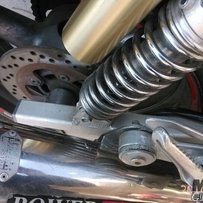 转让铃木英祖玛750，求秒