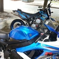 慢出两台车车 K9 750  08电喷KLX250