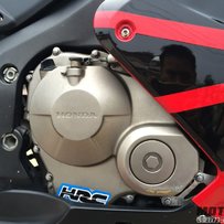 阳江市出售本田05年CBR600