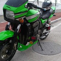 出售川崎02年ZRX1200....