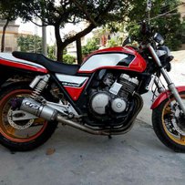 代友出售一台94CB400