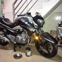 出售2台三无一手纯水2013铃木丽驰GW250车黑色的2013年 灰色是1012年 两台都5000公里..