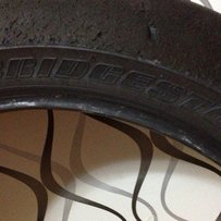 出售九成九新BT003全热溶胎、前120--后180、、