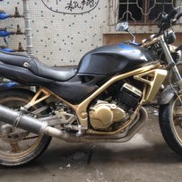 川崎宝马250····4400块