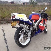 出精神烈火战车NSR250 P3(3仔）和纯水 水冷小踏板DIO56 Z4