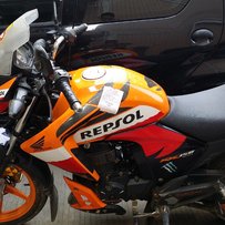 本田幻影150  不玩虚的直接8000底价，不议价。 谢谢