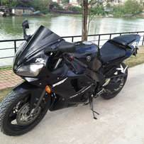 出台 精神雅马哈 FZR1000改R1