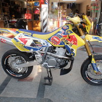 铃木DRZ400SM  红牛拉花竞技版