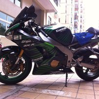 代友出售03年川崎636