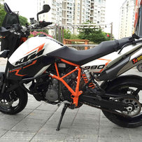 东莞长安出售KTM990SMR及DUCATI1098