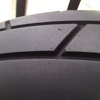 出售米其林。象牌。180轮胎。