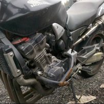 哪位车主把车遗留在车场