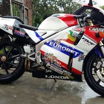 便宜出售一台RVF35期