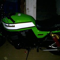 抛售川崎zex400一台   病猪抛售