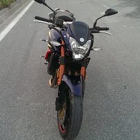 求秒！普宁市出12年贝纳利黄龙600