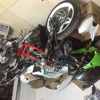 代友出售两台靓车