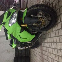 深圳福田急套现kawasaki ZX-10R贱卖