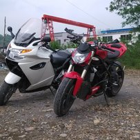 清远阳山出一台10年杜卡迪1100街霸接受换车