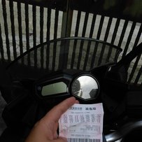 出售13年fz6r带全段兄弟排球`12年春风650nk