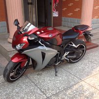 福建龙岩出售08年Honda cbr1000rr