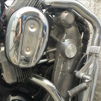 代友出售12年哈雷883