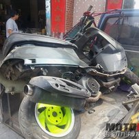 出售两台三水赛场退役车和一些补品