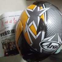 卖ARAI头盔一个（L码），带对讲耳机