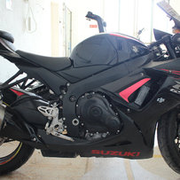 番禺11年12月，GSX-R600，更多图片看我贴子