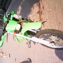 广东珠海代友出售KLX250  25000  接小刀