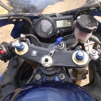 惠州出暴力铃木GSX600 04