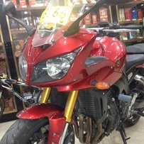 大家好。代朋友出一台07 YAMAHA FZ1S