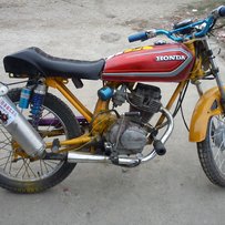 出售特技CG125··