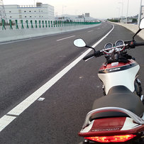 本田- CB400SF VTEC III