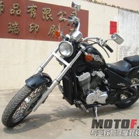本田铁马太子400CC