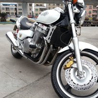 .广东东莞现在放自用本田x4，白色发动机。已售