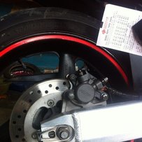 帮兄弟出台爱驹02欧版大黄蜂919。自大刀3000求秒