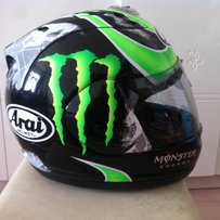 广西柳州出售一顶鬼爪二代头盔 L 码