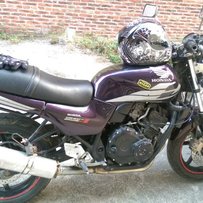 肇庆四会代友出售蓝宝石250一台