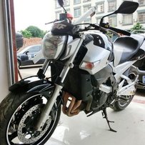 铃木06年GSR6000   05年川崎10R   05年泛欧ST1300