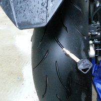 佛山出精神07CBR600（F5）和P3各一台