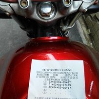 广州白云出水水的96CB400.和【吊炸天】的铁血战士头盔