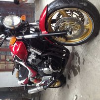 出一手水车CB400