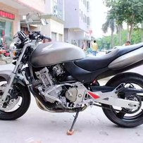 深圳出售02欧版黄蜂600