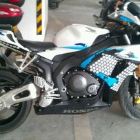 清遠出本田 06 CBR 1000